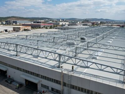 Gebze Organize Sanayi — Fabrika Çatısı
